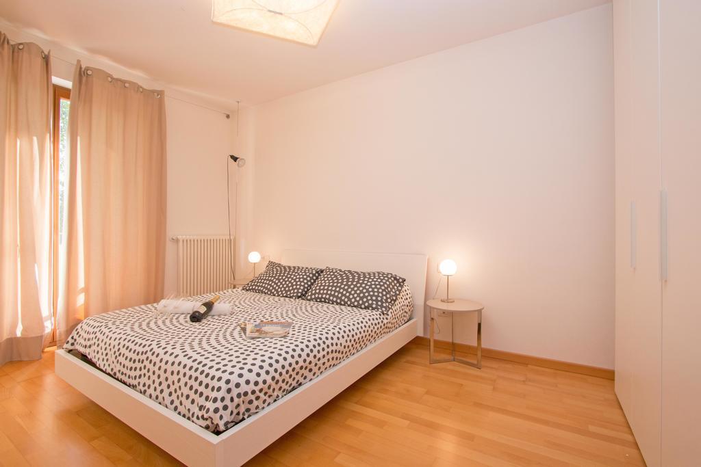 Benacus E4 Apartment By Wonderful Italy Sirmione Buitenkant foto